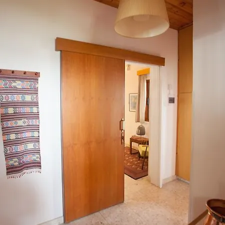 Vakantiehuis Dorina 2 Agios Mamas