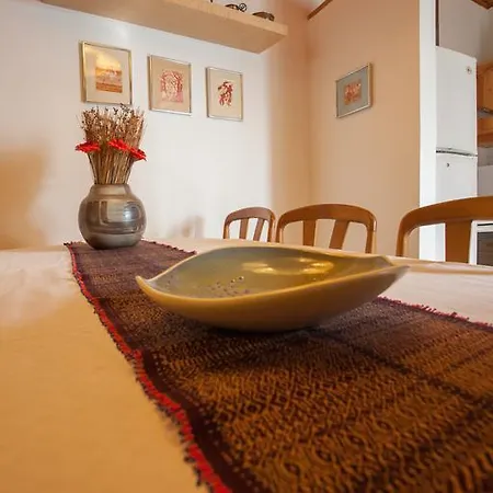 Holiday home Dorina 2 *
